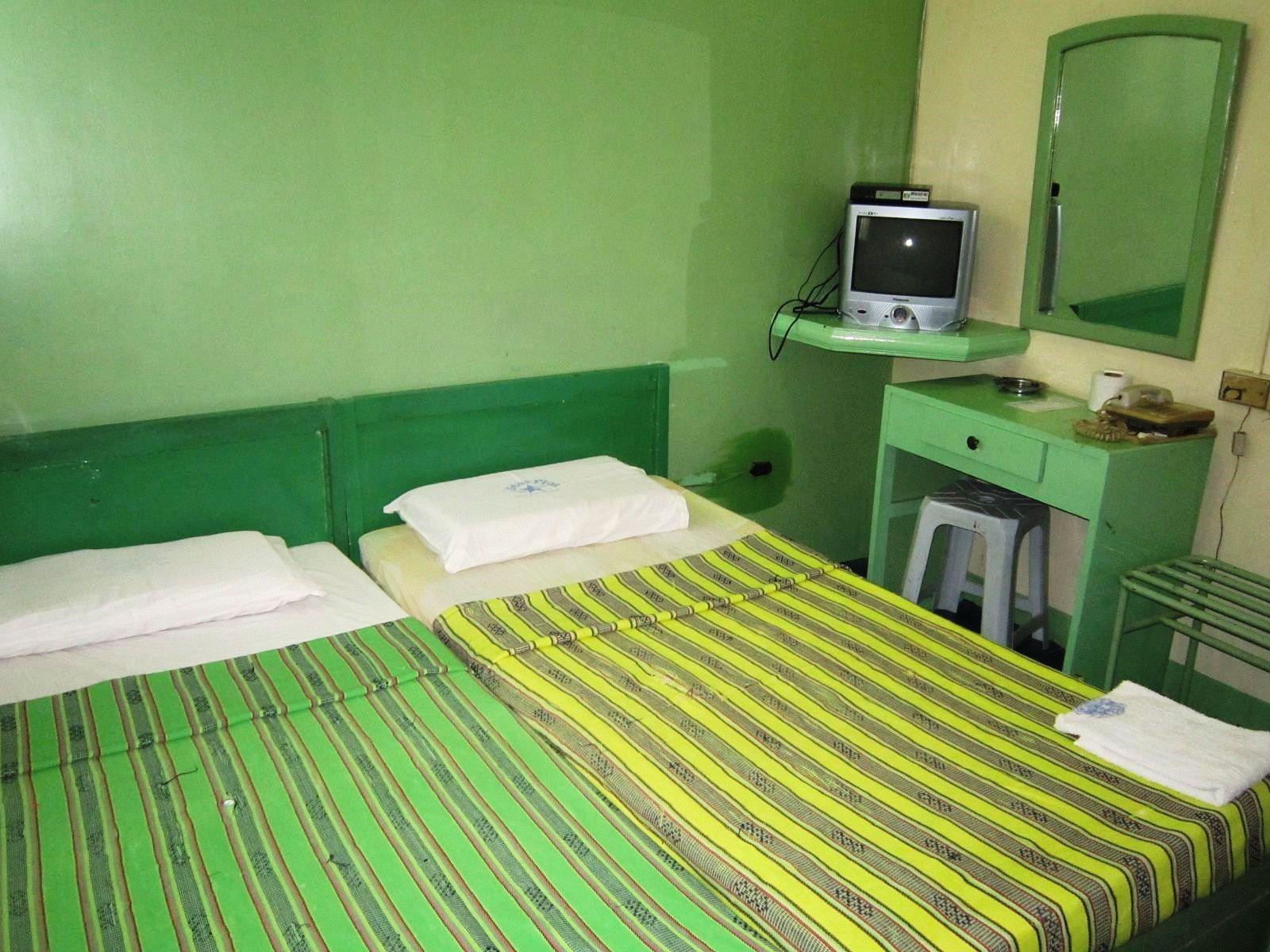 Star Plus Pension Bacolod Esterno foto